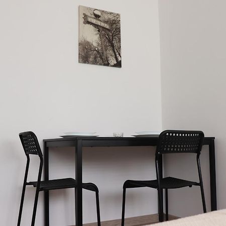 Appartamento Apartman Lena Banovo brdo Belgrado Esterno foto